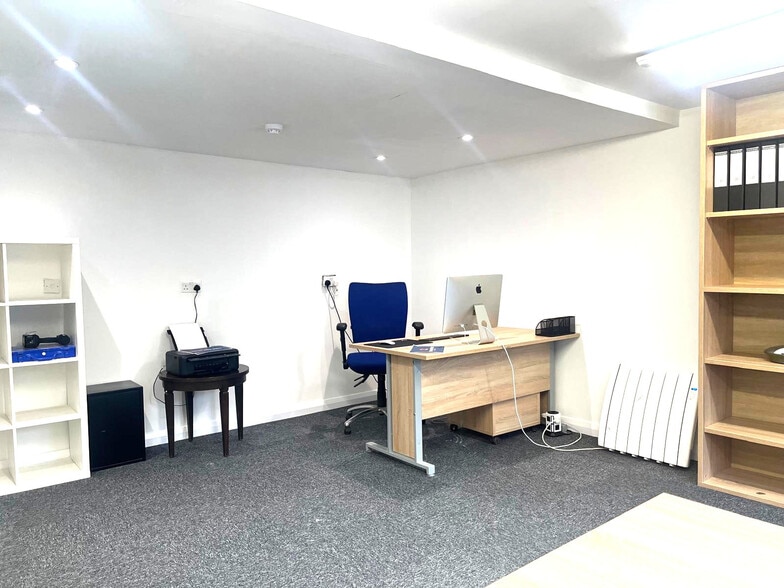 Main Road Margaretting Essex, Ingatestone for lease - Interior Photo - Image 2 of 10