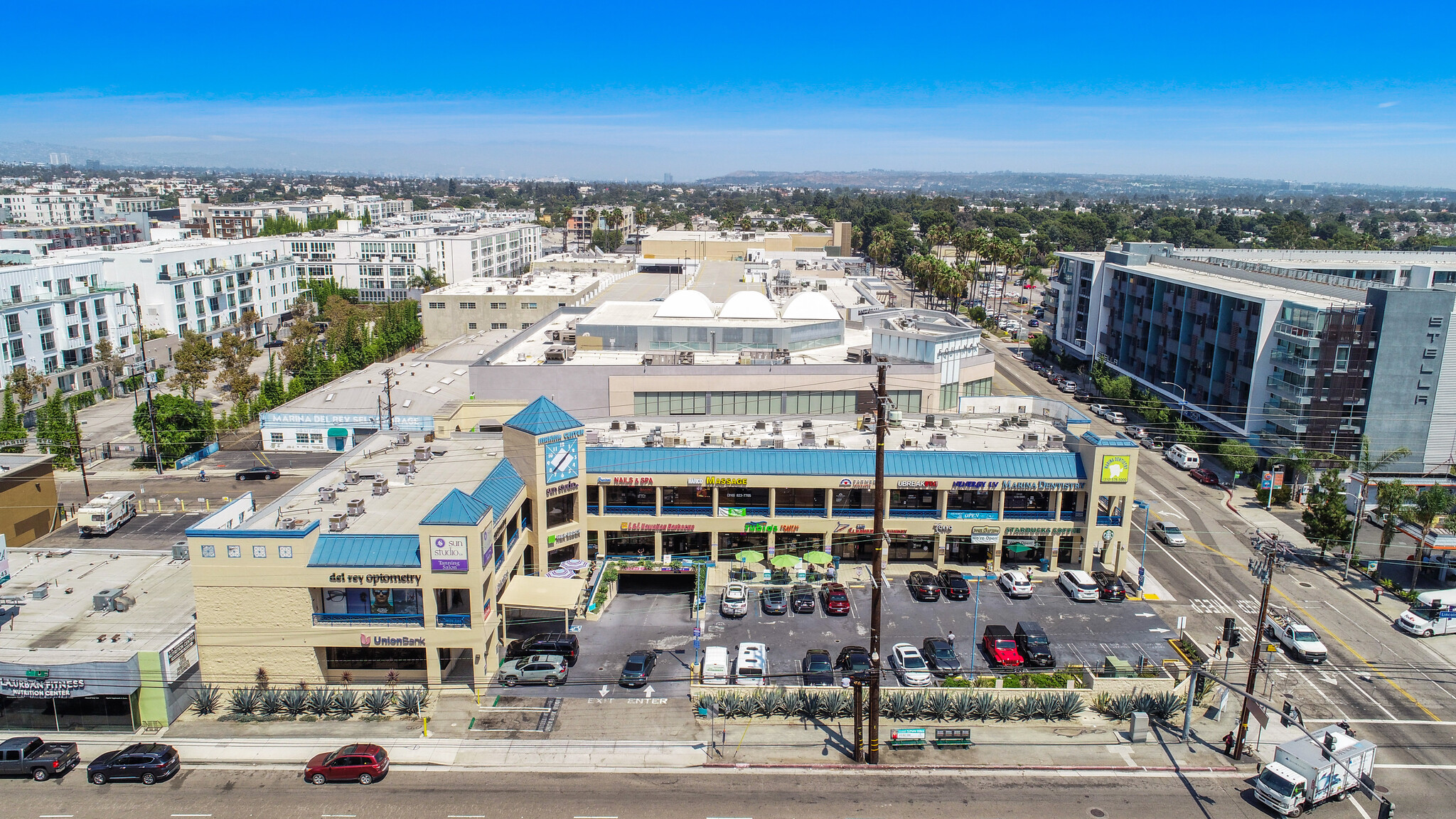 4240-4292 Lincoln Blvd, Marina Del Rey, CA for lease Building Photo- Image 1 of 19