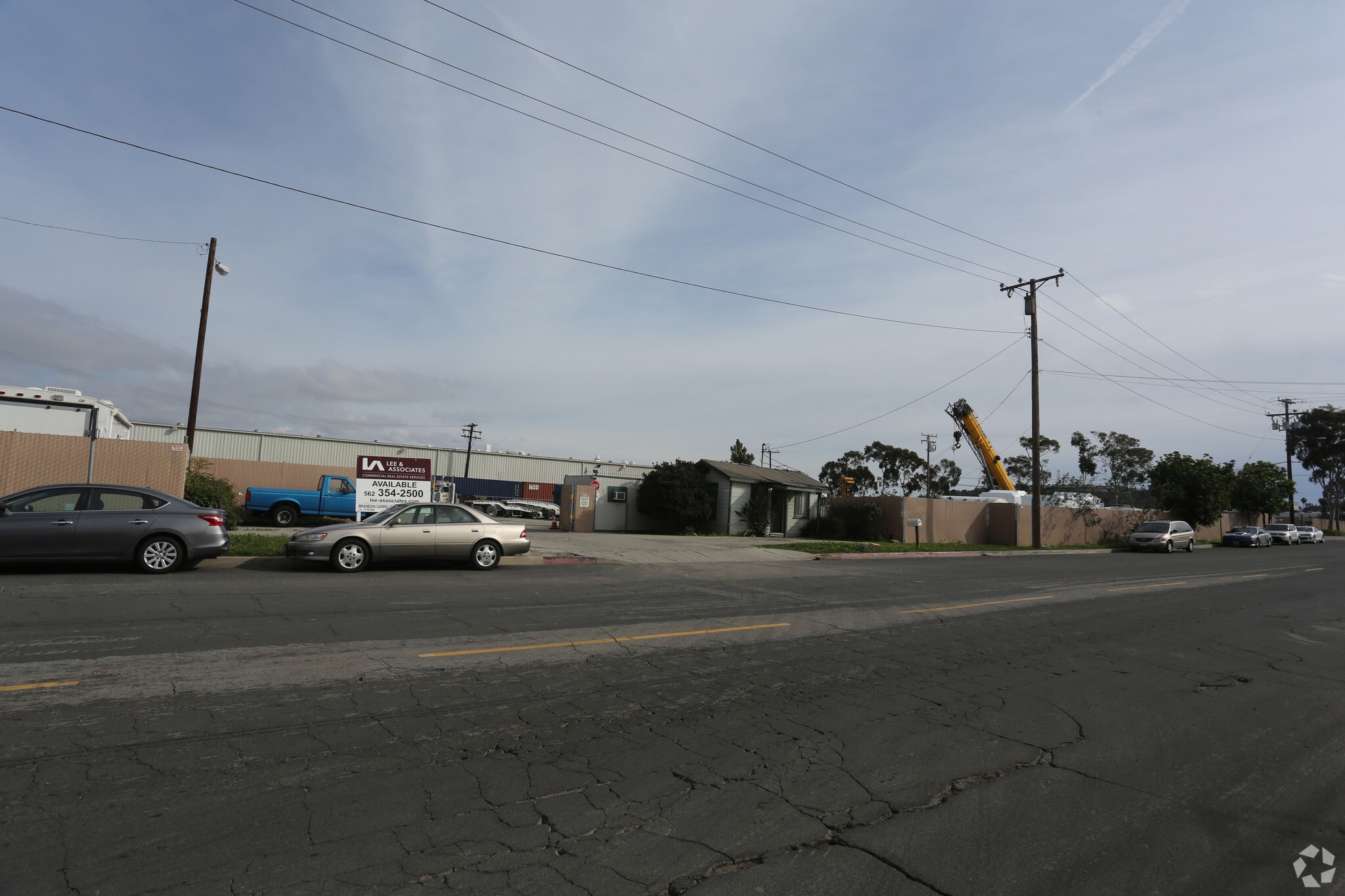 3262 Walnut Ave, Long Beach, CA for lease Primary Photo- Image 1 of 4