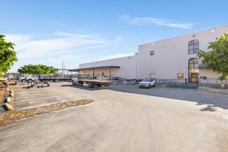 Plus de détails pour 14705 NW 25th Ct, Opa-locka, FL - Industriel à vendre