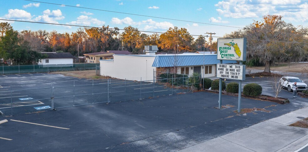 536 SE Baya Ave, Lake City, FL for sale - Building Photo - Image 3 of 11