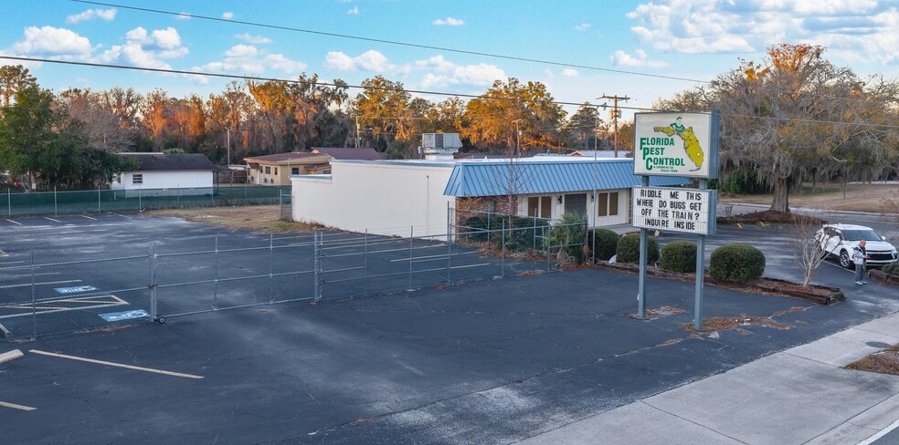 536 SE Baya Ave, Lake City, FL à vendre - Photo du bâtiment - Image 3 de 11