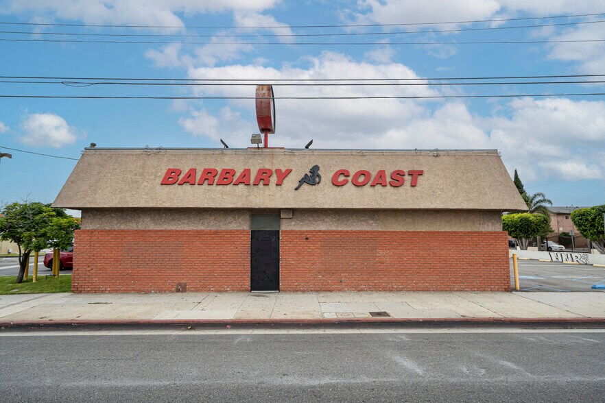 14318 Western ave, Gardena, CA à vendre - Photo du bâtiment - Image 2 de 17