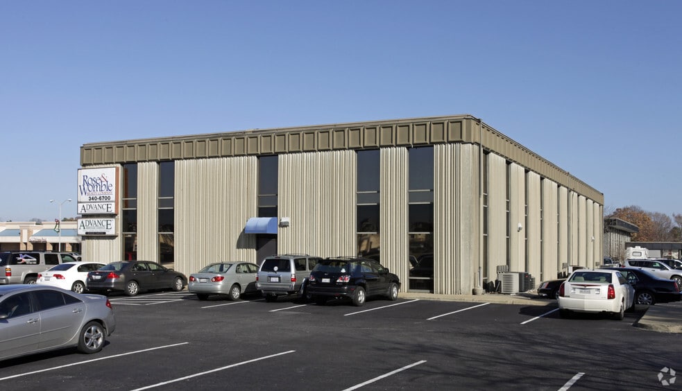 4190 S Plaza Trl, Virginia Beach, VA for lease - Building Photo - Image 2 of 12
