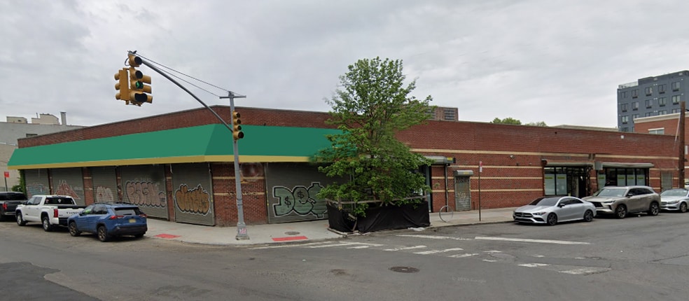1611 E New York Ave, Brooklyn, NY for sale - Building Photo - Image 2 of 2