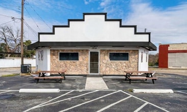 1718 S Ewing Ave, Dallas, TX for lease Building Photo- Image 1 of 5