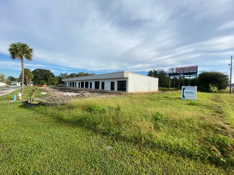 35365 Condominium Blvd, Zephyrhills, FL à vendre - Photo du bâtiment - Image 2 de 23