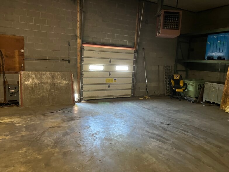 50 Prospect St, Claremont, NH à louer - Photo du bâtiment - Image 3 de 4