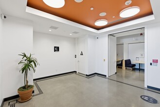 1800 Gateway Dr, San Mateo, CA for lease Interior Photo- Image 1 of 29