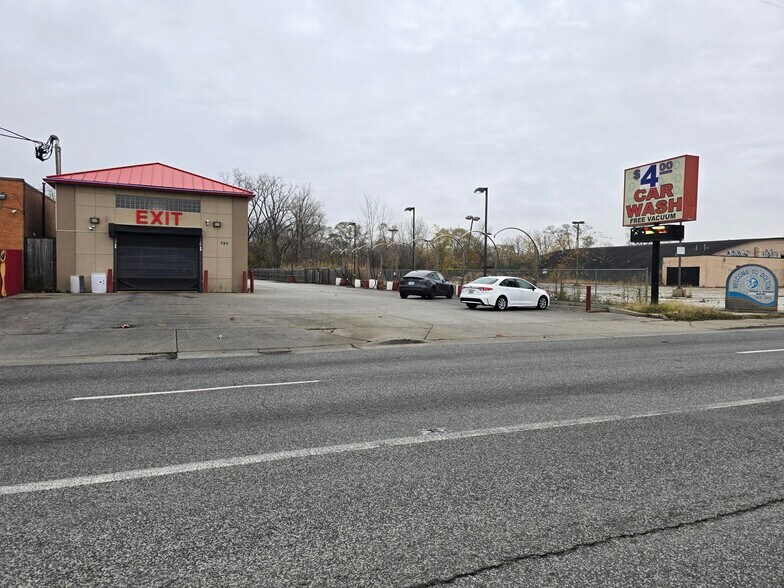 340 W Sibley Blvd, Dolton, IL à vendre - Photo du bâtiment - Image 3 de 21