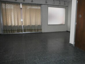 Commerce de détail dans Segovia, Segovia à louer Photo intérieure- Image 2 de 5