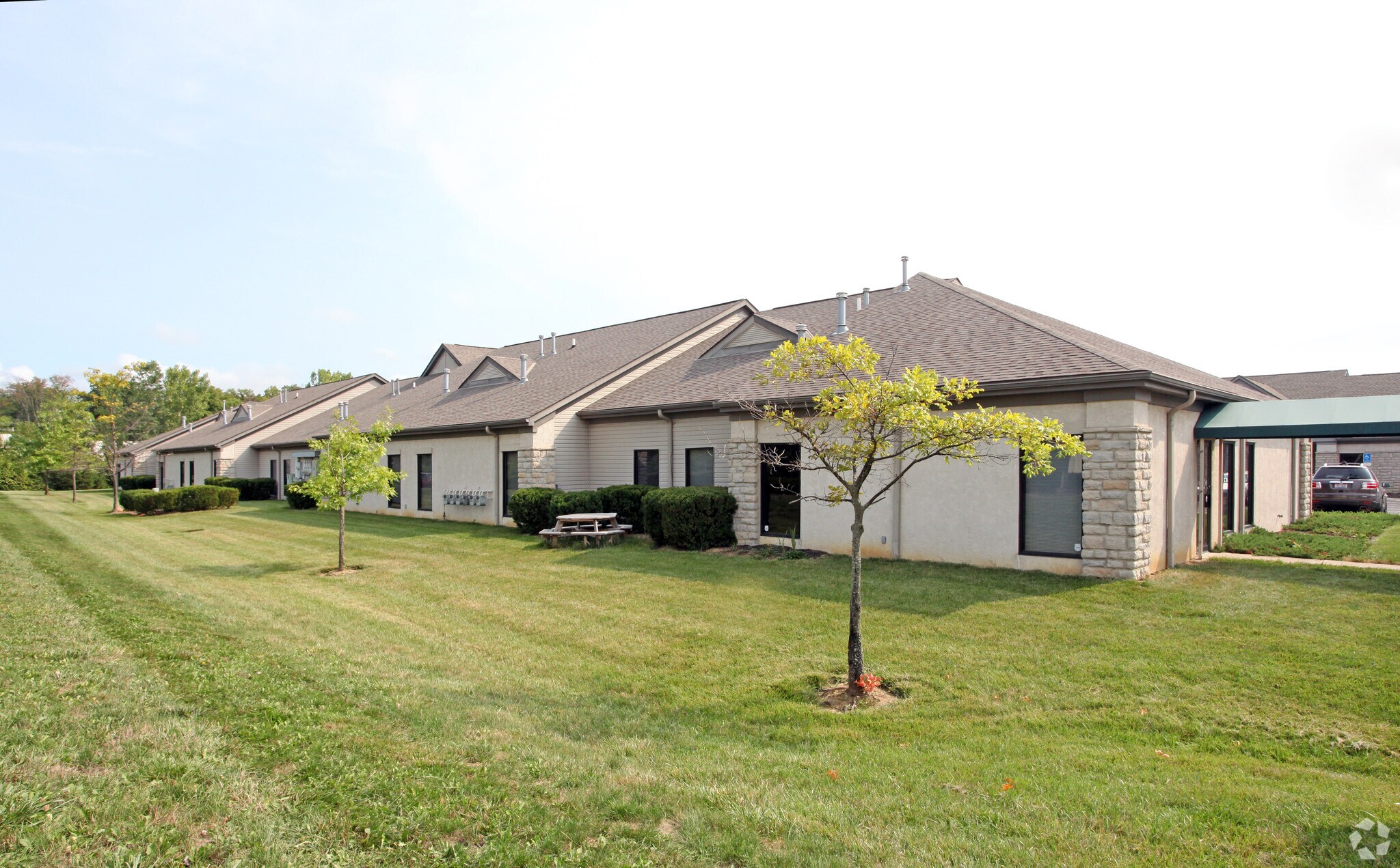 5980 Wilcox Pl, Dublin, OH à louer Photo principale- Image 1 de 15