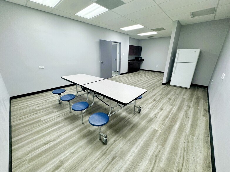 3000 Business Park Cir, Goodlettsville, TN à louer - Photo intérieure - Image 3 de 9