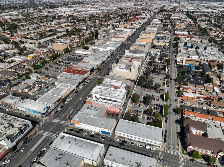 6710-6720 Pacific Blvd, Huntington Park, CA for sale - Building Photo - Image 3 of 14