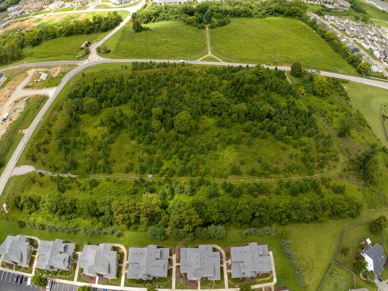 5090 Port Royal Rd, Spring Hill, TN for sale - Building Photo - Image 2 of 26