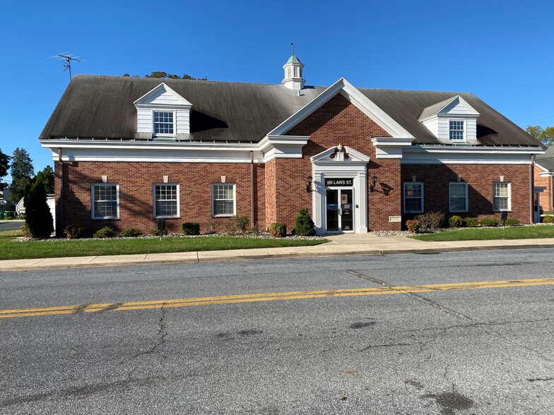 100 S Laws St, Bridgeville, DE for sale - Building Photo - Image 1 of 1