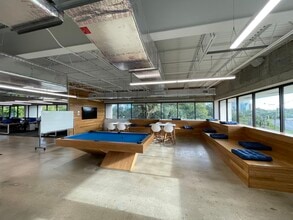 6300 NE 1st Ave, Fort Lauderdale, FL for lease Interior Photo- Image 2 of 9
