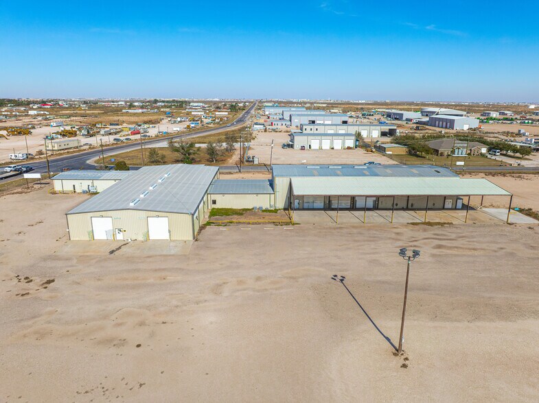 6501 County Road 150, Midland, TX à vendre - Photo du bâtiment - Image 3 de 36
