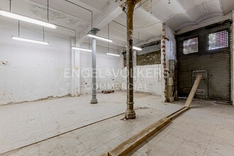 Commerce de détail dans Barcelone, Barcelona à louer Photo intérieure- Image 2 de 15