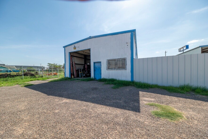 708 S Colorado St, Midland, TX for sale - Building Photo - Image 3 of 21