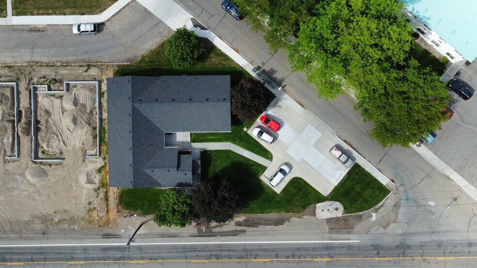 995 N Oregon St, Ontario, OR à vendre - Photo du bâtiment - Image 3 de 4