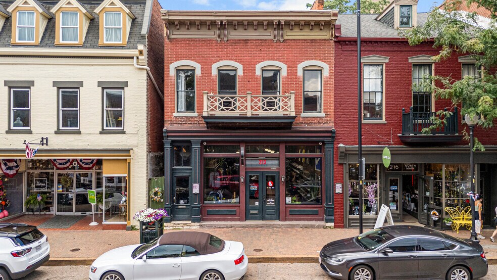 213 N Main St, Saint Charles, MO for sale - Building Photo - Image 1 of 5