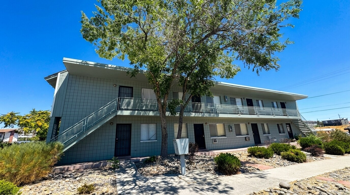 900 Willow St, Reno, NV à vendre Photo du bâtiment- Image 1 de 23