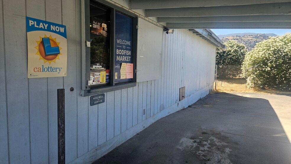 3933 Lake Isabella Blvd, Bodfish, CA for sale - Building Photo - Image 2 of 16