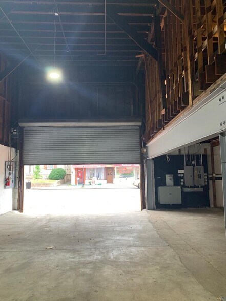 367 Somerset St, Plainfield, NJ à vendre - Photo intérieure - Image 3 de 9