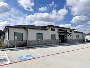 7630 Dowdell Rd, Spring, TX for lease Building Photo- Image 1 of 37