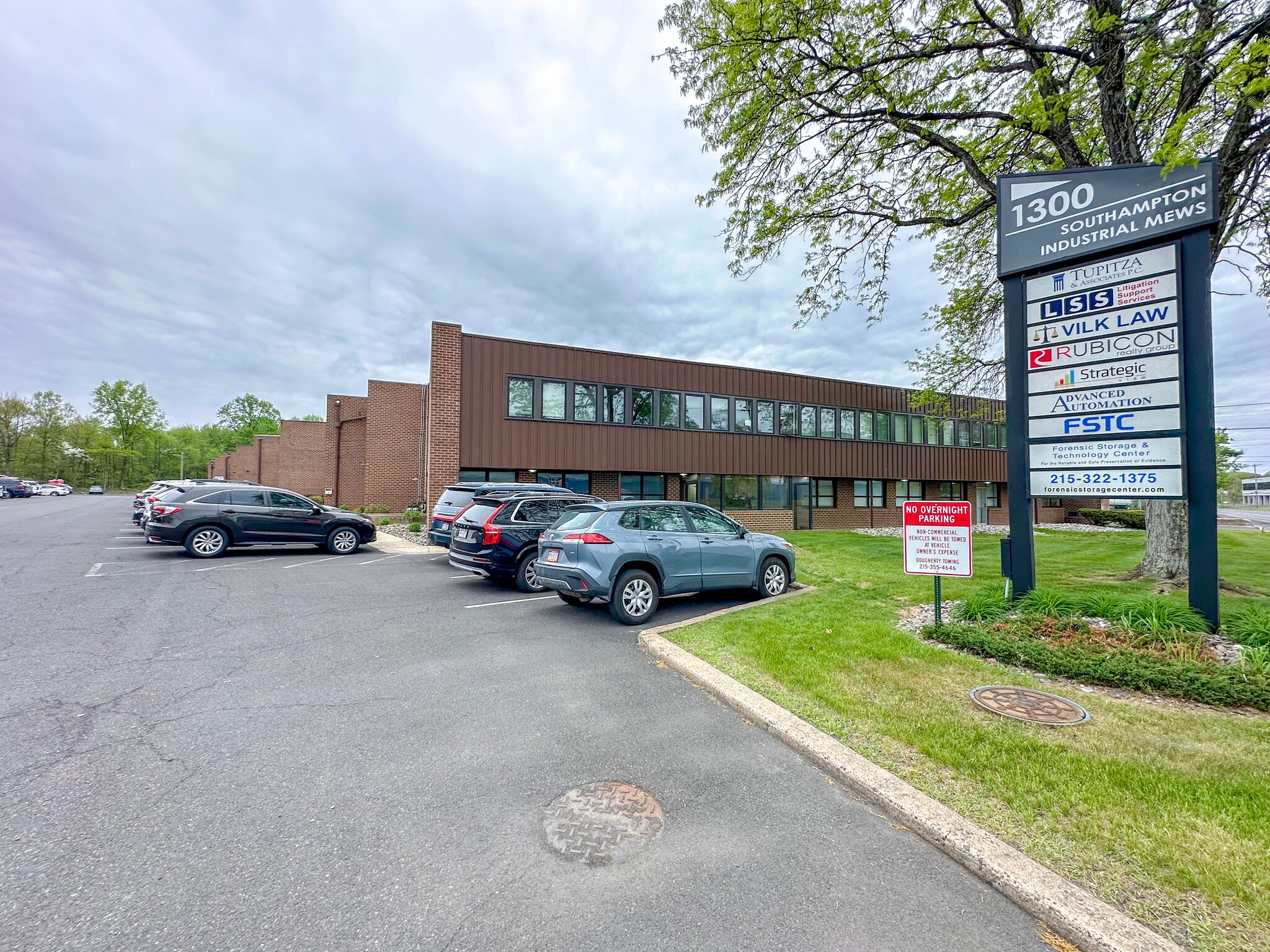 1300 Industrial Blvd, Southampton, PA à louer Photo intérieure- Image 1 de 12