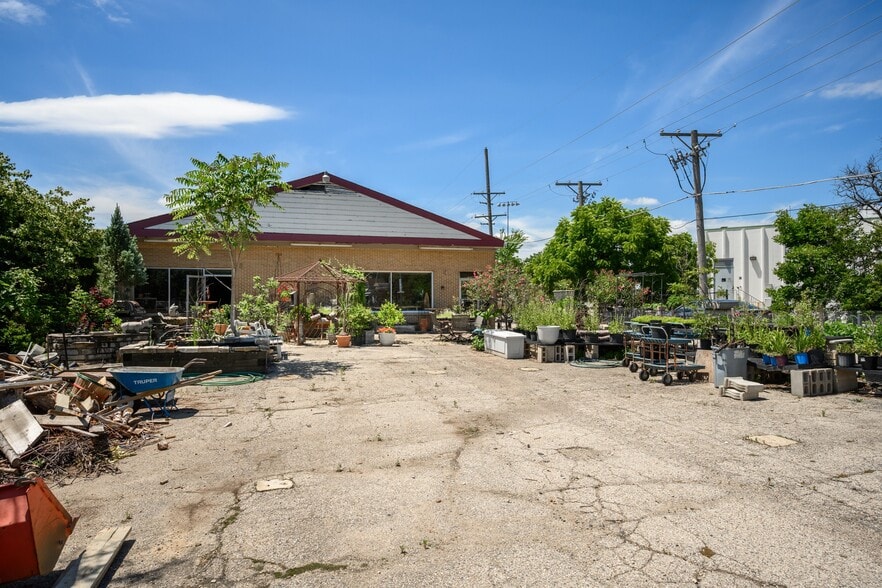 101 E Main St, Lake Zurich, IL for sale - Building Photo - Image 2 of 25