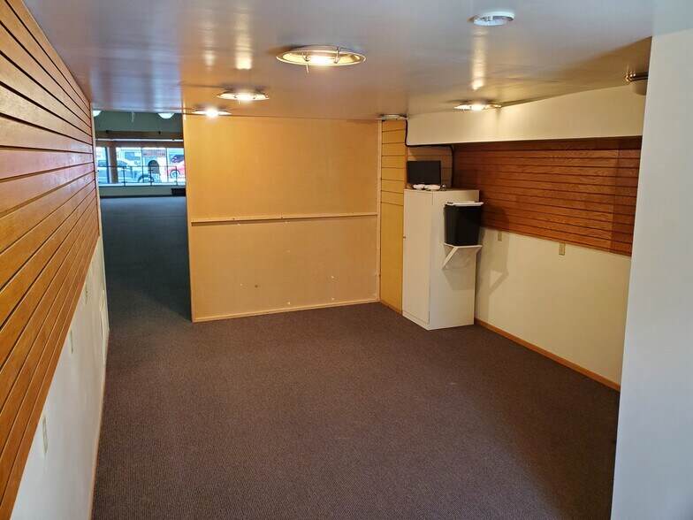 1210 Sheridan Ave, Cody, WY à vendre - Photo du bâtiment - Image 2 de 13