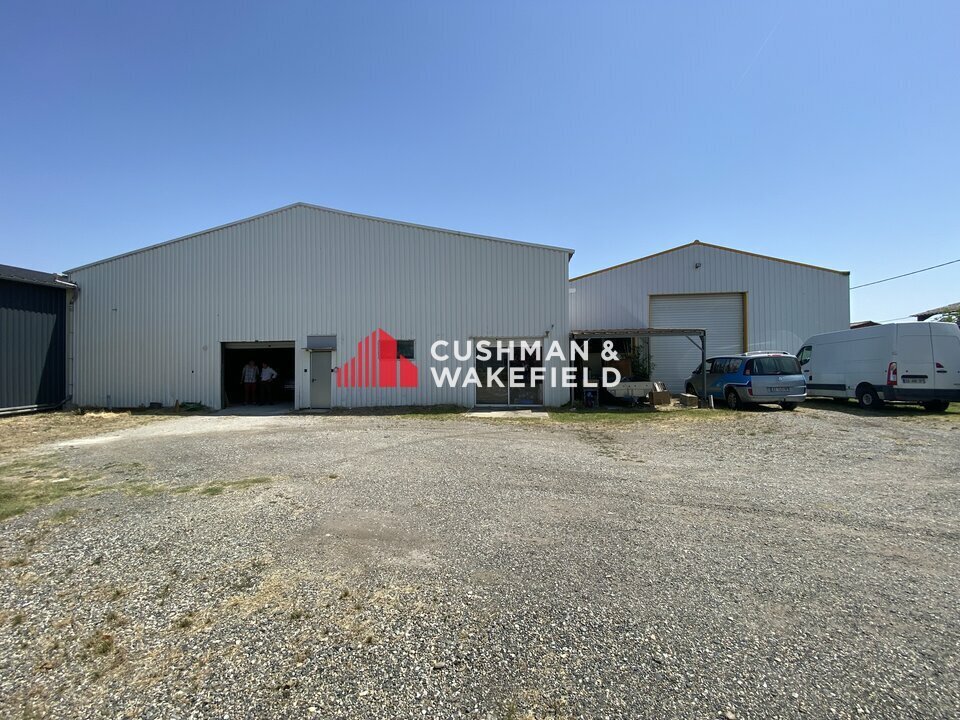 Flex in Saint-Jory for sale Building Photo- Image 1 of 6
