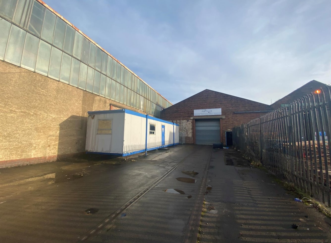 Newtongrange, Dalkeith for lease Building Photo- Image 1 of 4