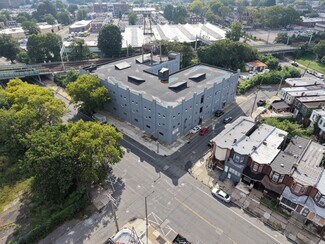 Plus de détails pour 2066 W Hunting Park Ave, Philadelphia, PA - Industriel à vendre
