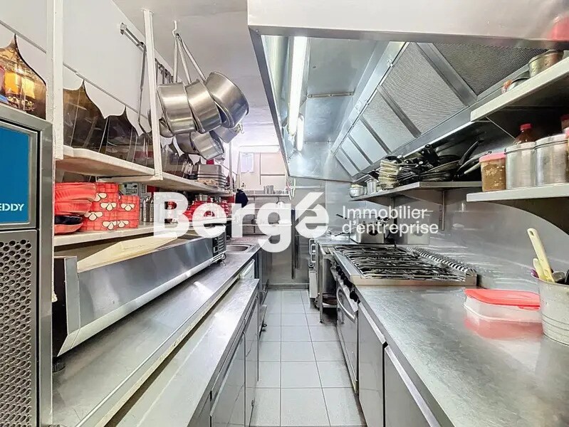 Retail in Nice for sale Interior Photo- Image 1 of 13
