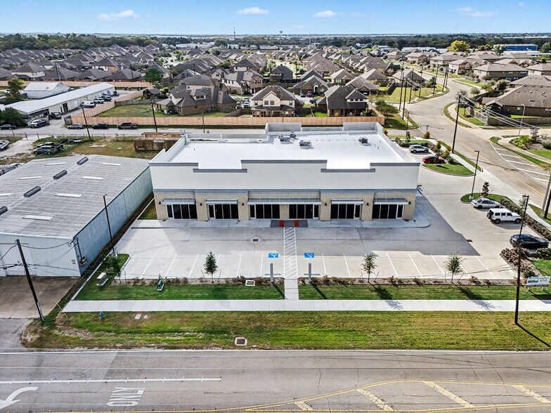 3520 E Walnut St, Pearland, TX à louer - Photo du bâtiment - Image 2 de 11