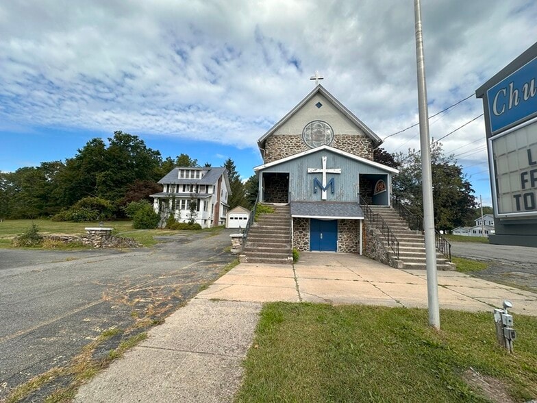 213 Homestead Ave, Maybrook, NY for sale - Building Photo - Image 3 of 12