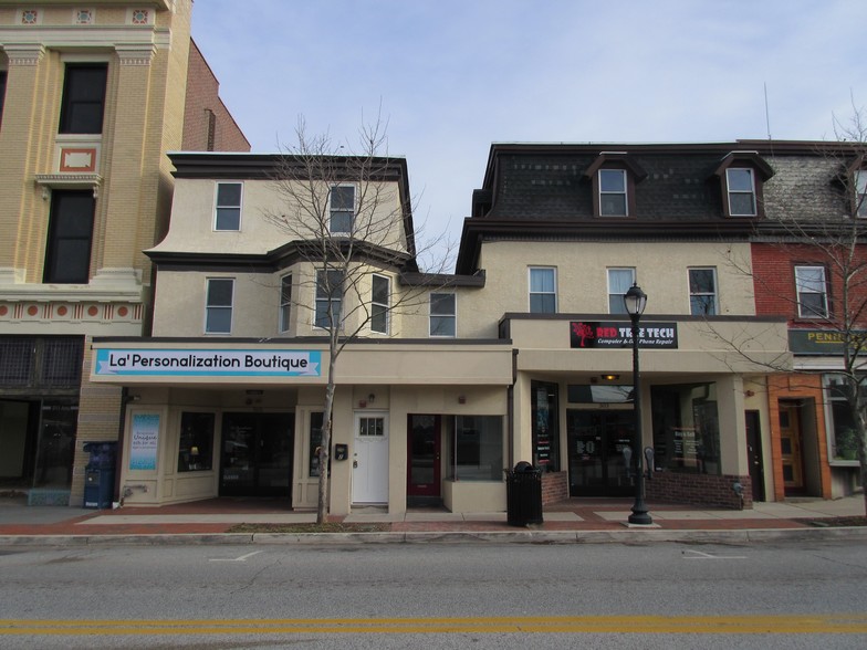 303-305 W Main St, Lansdale, PA à vendre - Photo du bâtiment - Image 1 de 1