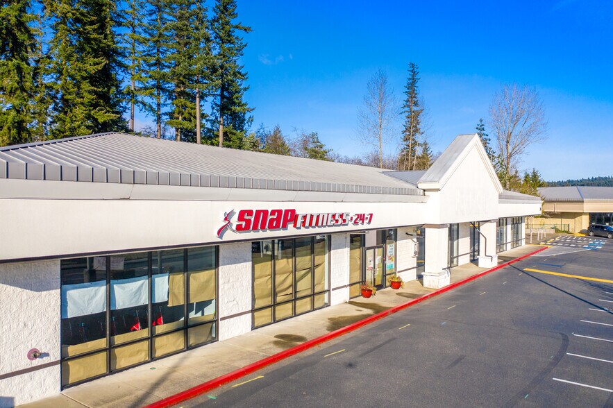 3108-3132 NW Randall Way, Silverdale, WA for lease - Building Photo - Image 1 of 1