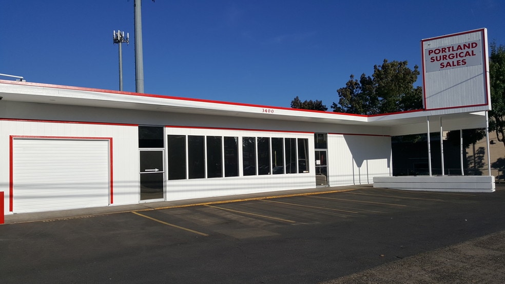 3400 SE 122nd Ave, Portland, OR for sale - Primary Photo - Image 1 of 13