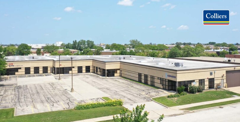 601-701 Frontier Way, Bensenville, IL à louer Photo du bâtiment- Image 1 de 2