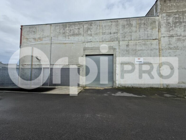 Flex in Reims for lease - Building Photo - Image 2 of 7