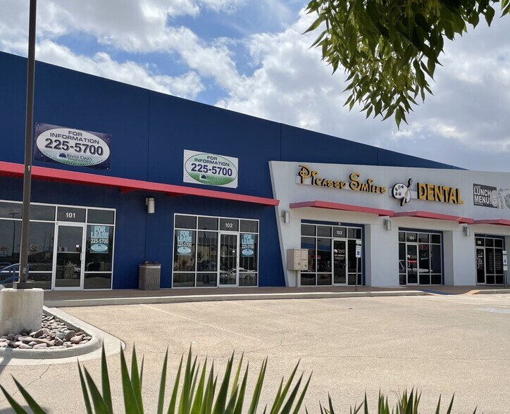 1816 N Zaragoza Rd, El Paso, TX for lease - Primary Photo - Image 1 of 9