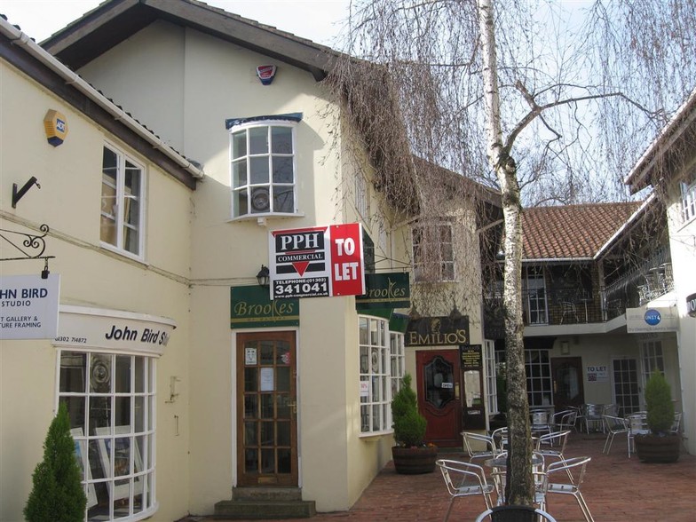 Dower House Square, Bawtry à louer - Photo principale - Image 1 de 1