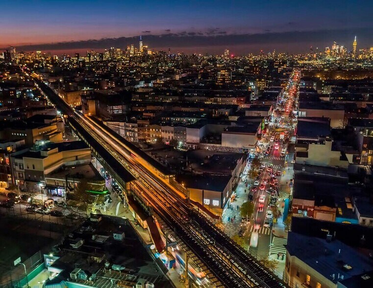 135 Jefferson St, Brooklyn, NY à vendre - Aérien - Image 2 de 3