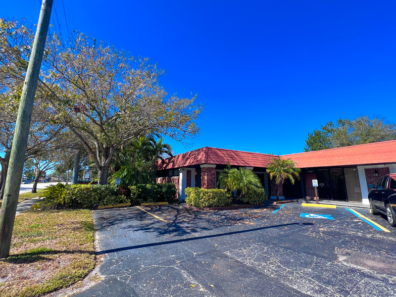 5101-5113 Central Ave, Saint Petersburg, FL à vendre - Photo principale - Image 1 de 1