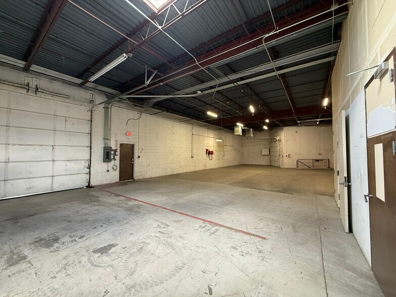 4301 S Federal Blvd, Englewood, CO à louer - Photo du bâtiment - Image 3 de 28