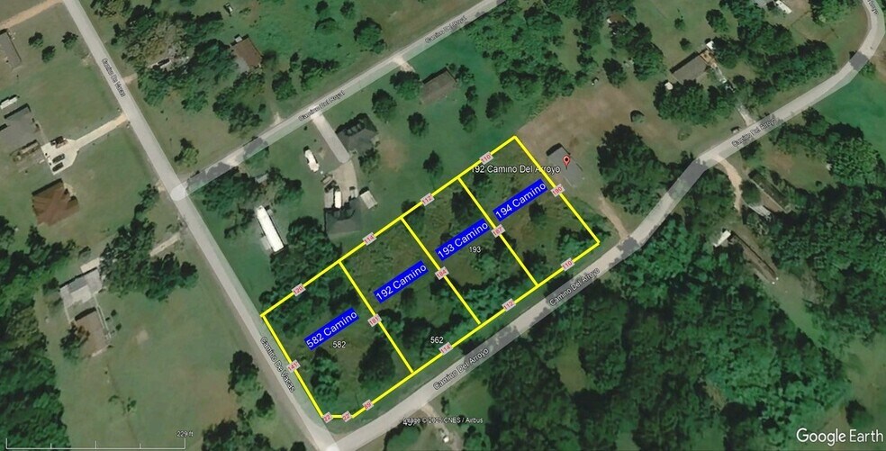 192 Camino Del Arroyo, Van Vleck, TX à vendre - Photo du bâtiment - Image 2 de 6